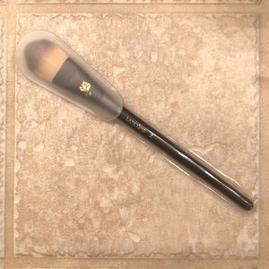 Lancôme foundation brush #2 NWT